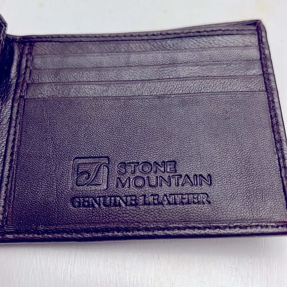 Stone Mountain Genuine Leather Men’s Tri Fold Wallet